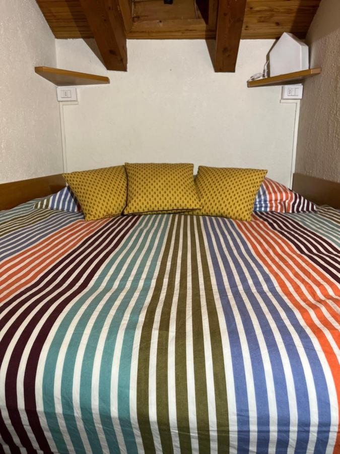 Chalet Blanc "La Mansarda" Courmayeur Bagian luar foto