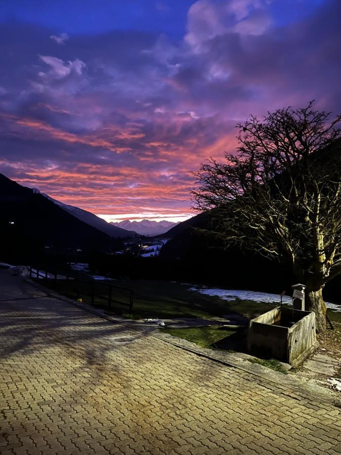 Chalet Blanc "La Mansarda" Courmayeur Bagian luar foto